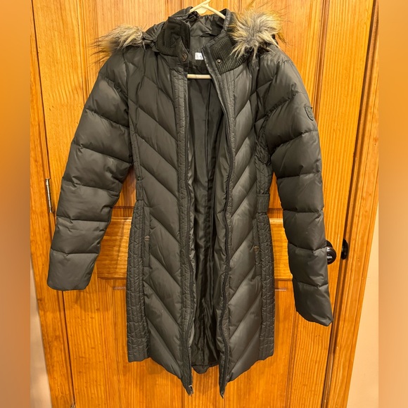 Larry Levine Women's Long Down Puffer Coat w/Side Tabs & Hood, XS, Army Green - Picture 2 of 16